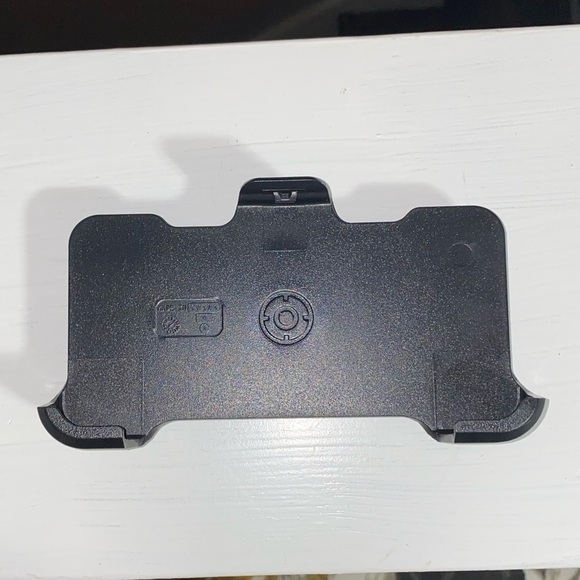 OtterBox Defender Belt Clip Holster Case iPhone 7 Never Used - Picture 2 of 2